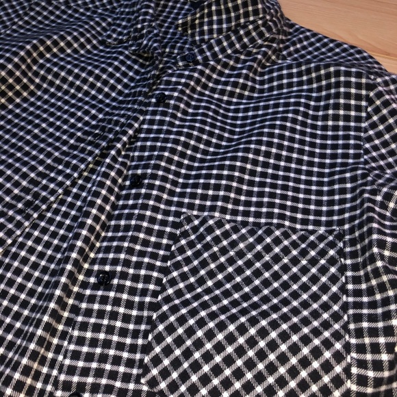 Cropped flannel - Picture 2 of 4